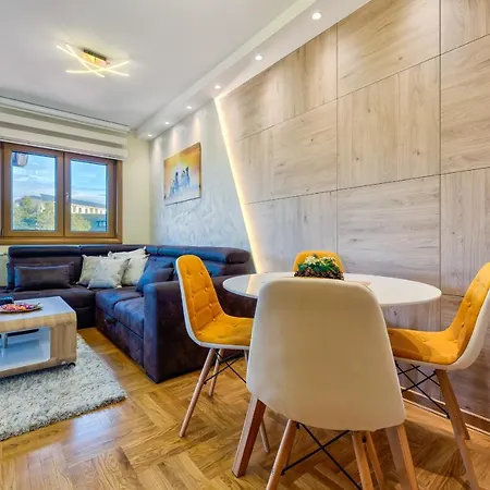 דירה Papillon 3 *