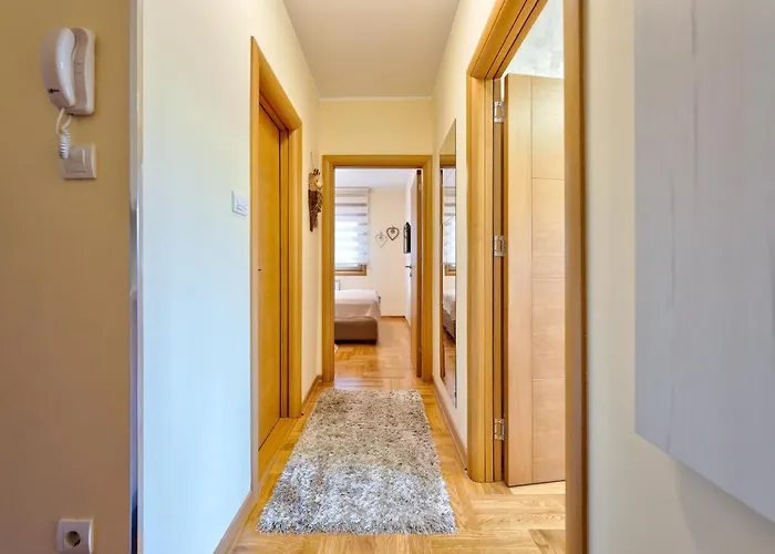 Papillon 3 * Златибор